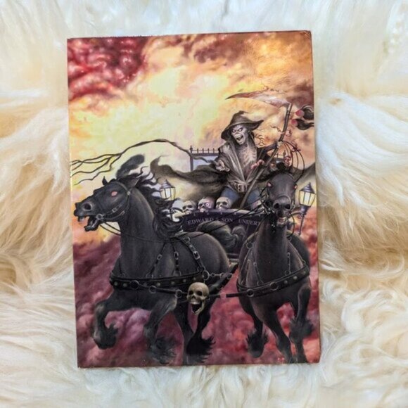 Iron Maiden: Death on the Road Used 3-Disc DVD Box Set - Picture 3 of 16